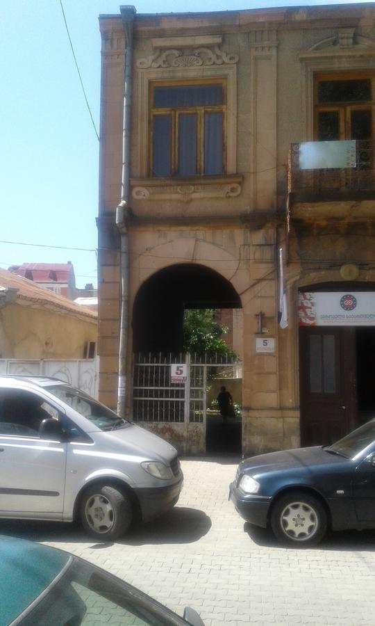 Centr Daire Kutaisi Dış mekan fotoğraf